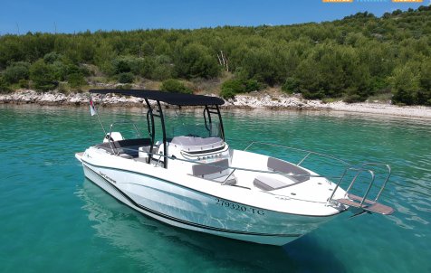 Jeanneau Cap Camarat 7.5 CC