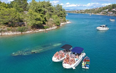 Islands Brač, Šolta & Blue lagoon - Private speedboat tour