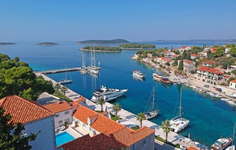 Islands Brač, Šolta & Blue lagoon - Private speedboat tour
