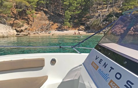 Island Brač & Golden horn - Private speedboat tour